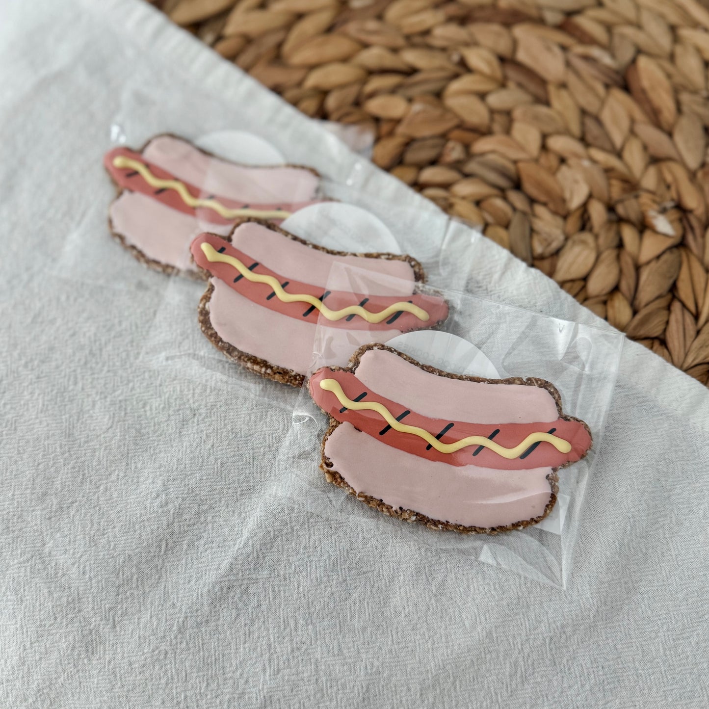 “Hot dog” Single Cookie