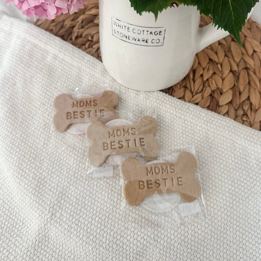 “Mom’s Bestie” Stamped Cookie