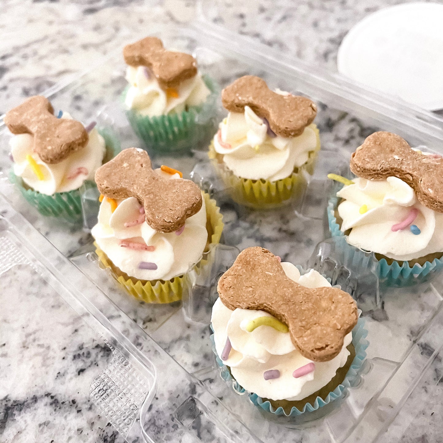Nut Free Mini Cupcakes (pick up only)